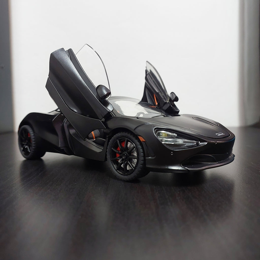 Mclaren 720S Car Model (1:24)