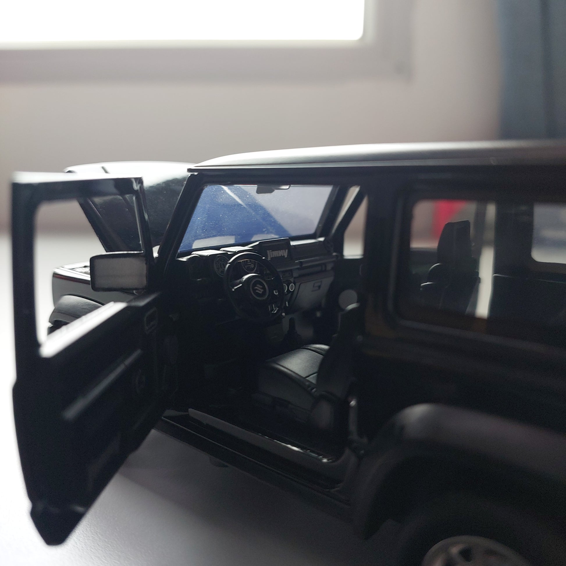 Suzuki Jimny Diecast (1:24)