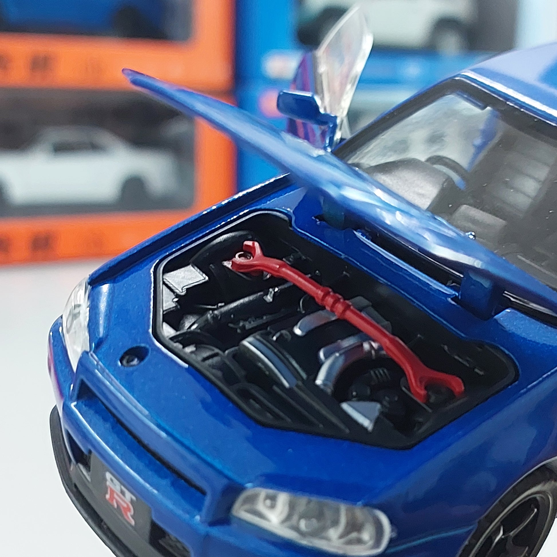 Nissan GTR R34 Skyline Diecast (1:32)