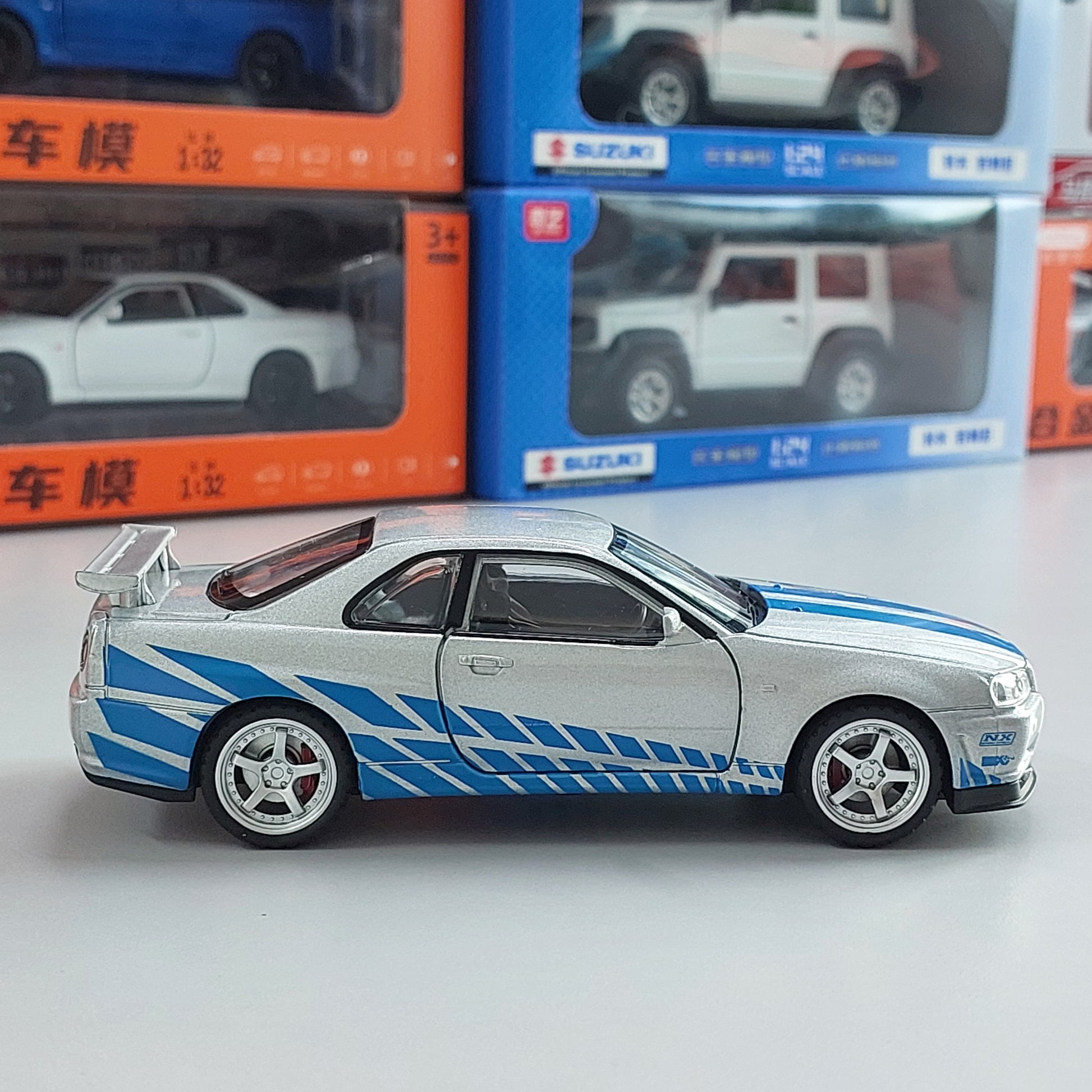 Nissan GTR R34 Skyline Diecast (1:32)