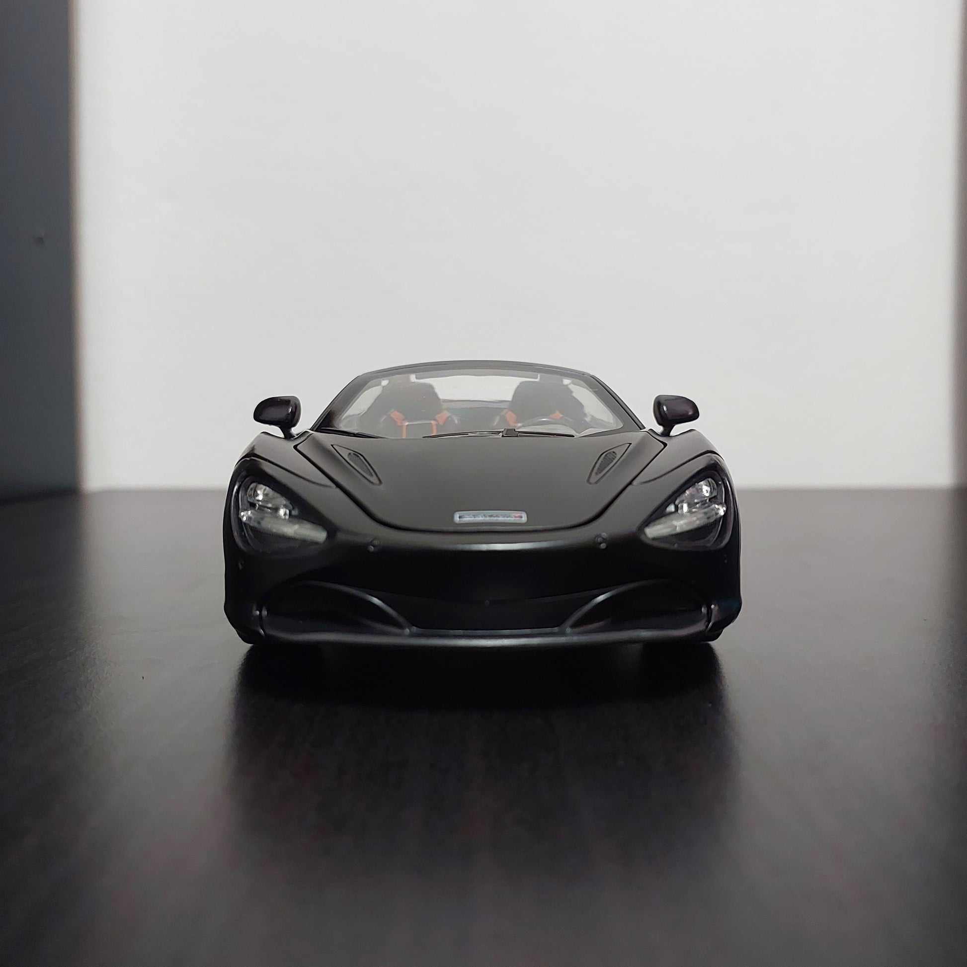 Mclaren 720S Car Model (1:24)