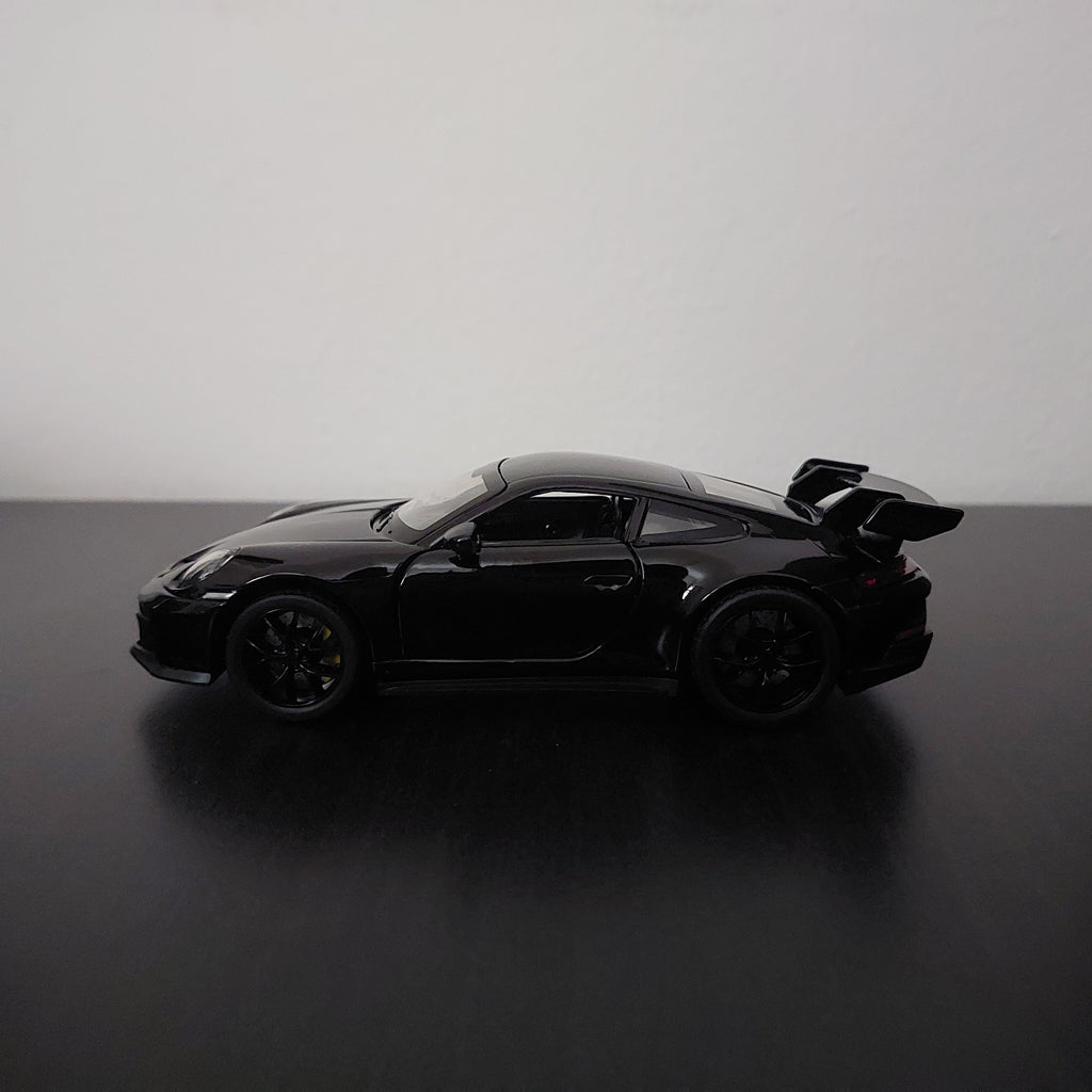 Porsche 911 GT3 Car Model (1:32)