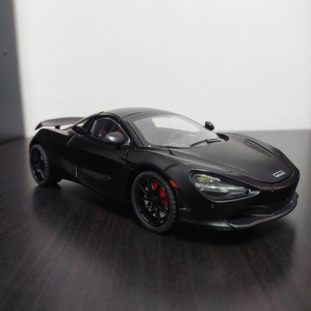 Mclaren 720S Car Model (1:24)