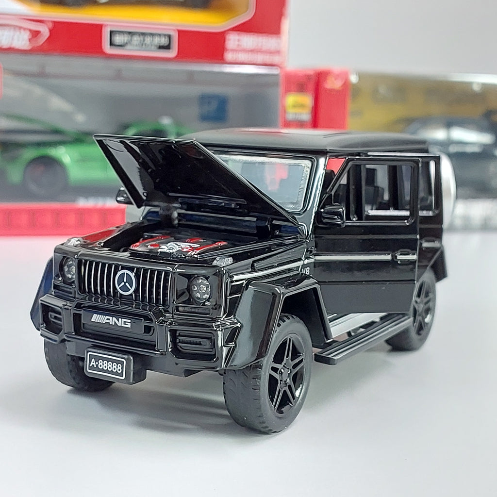 Mercedes Benz G63 Car Model Diecast (1/32)
