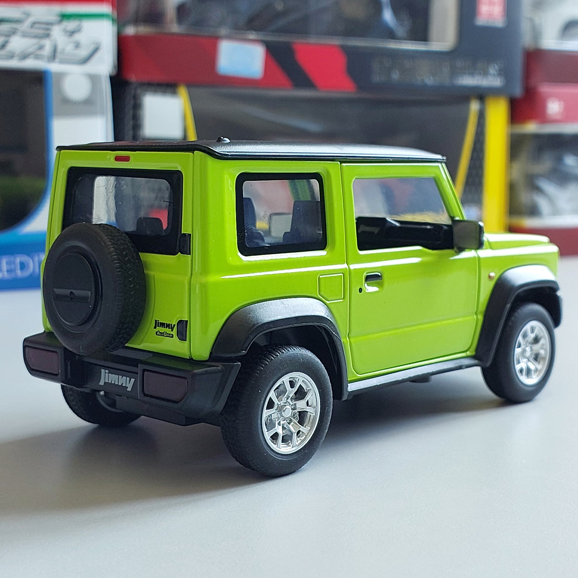 Suzuki Jimny Diecast (1:24)