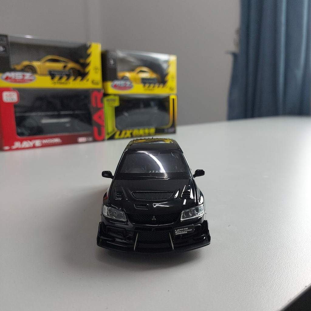 Mitsubishi Lancer Evolution Ninth Generation Diecast (1:32)