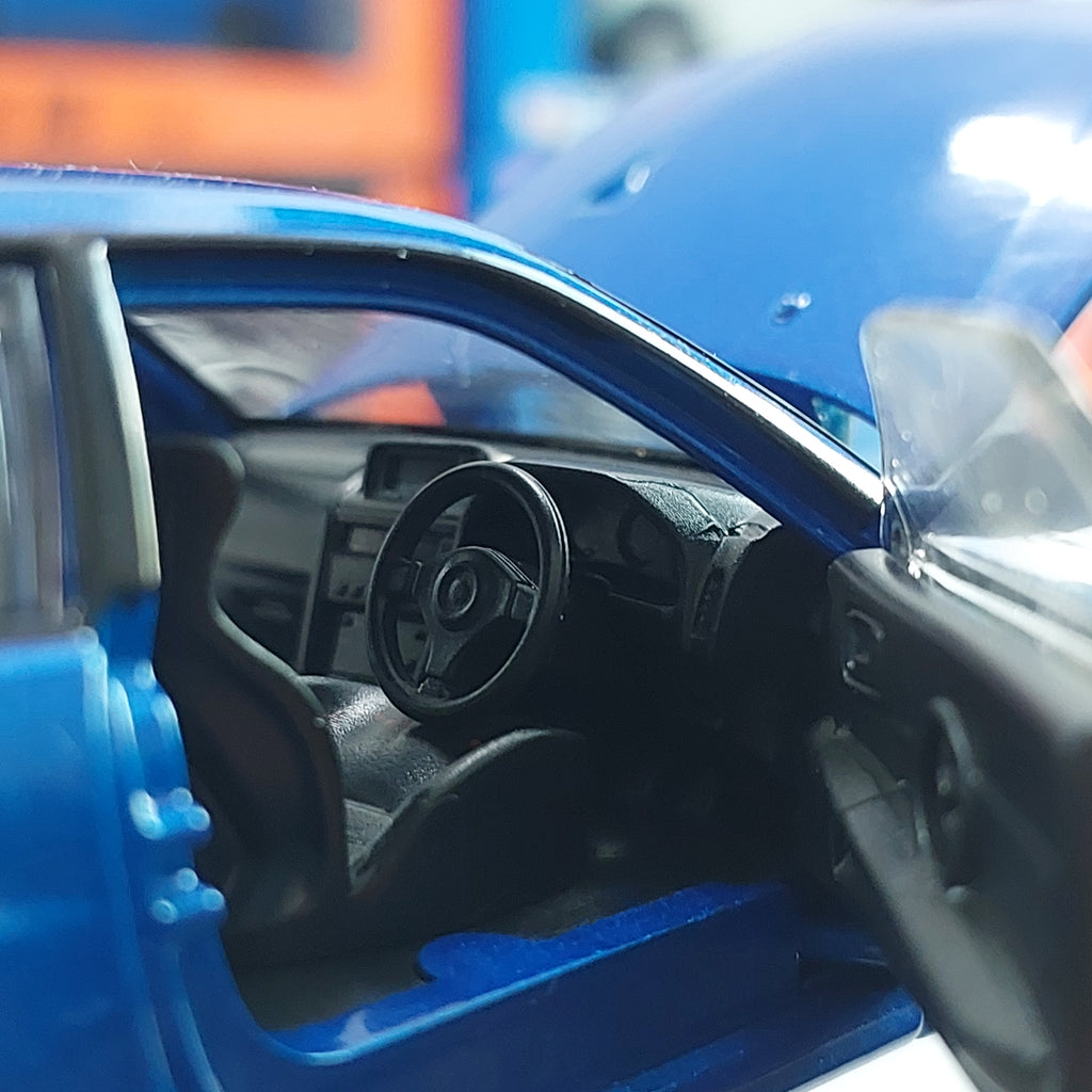 Nissan GTR R34 Skyline Diecast (1:32)