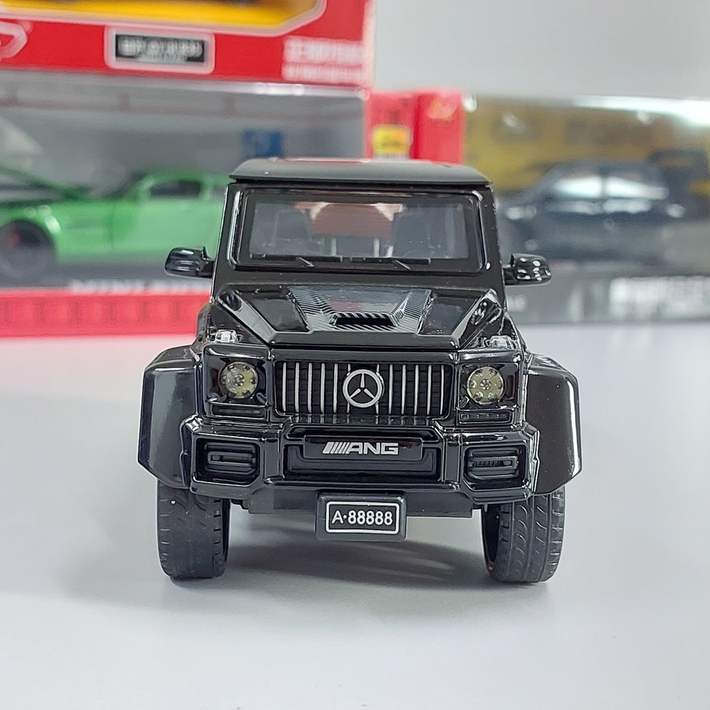 Mercedes Benz G63 Car Model Diecast (1/32)