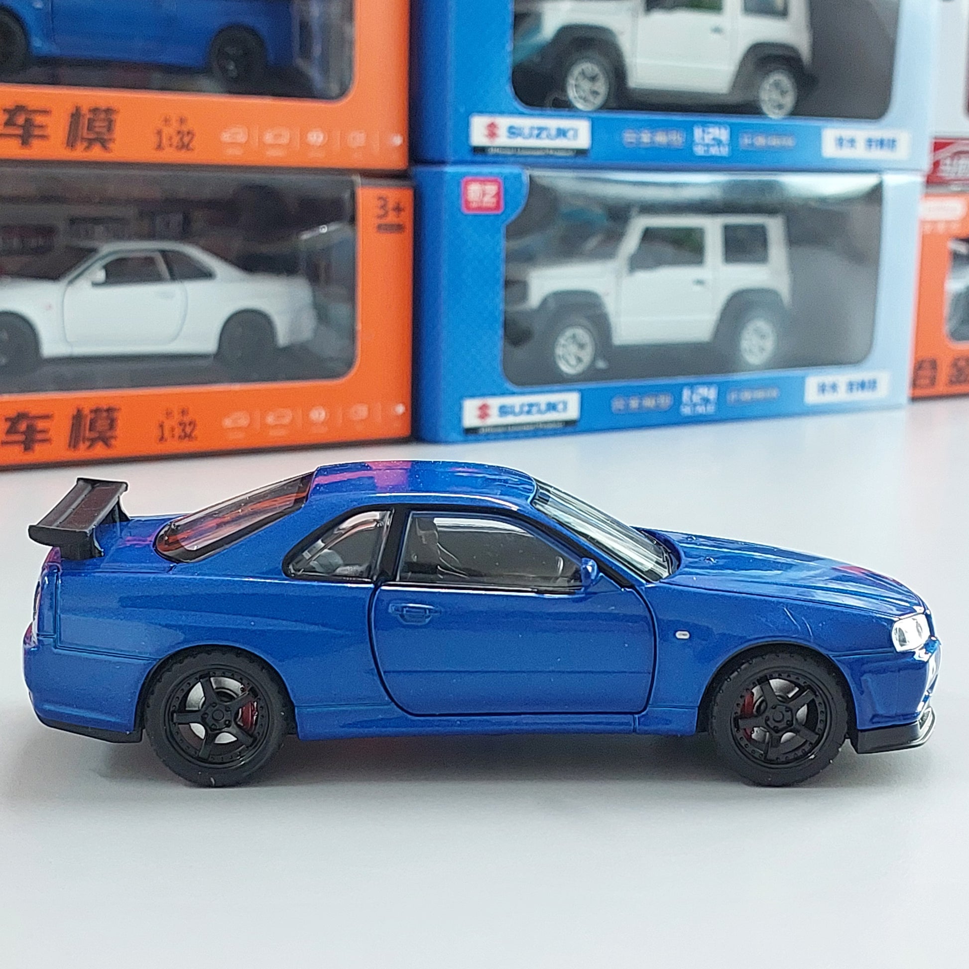 Nissan GTR R34 Skyline Diecast (1:32)