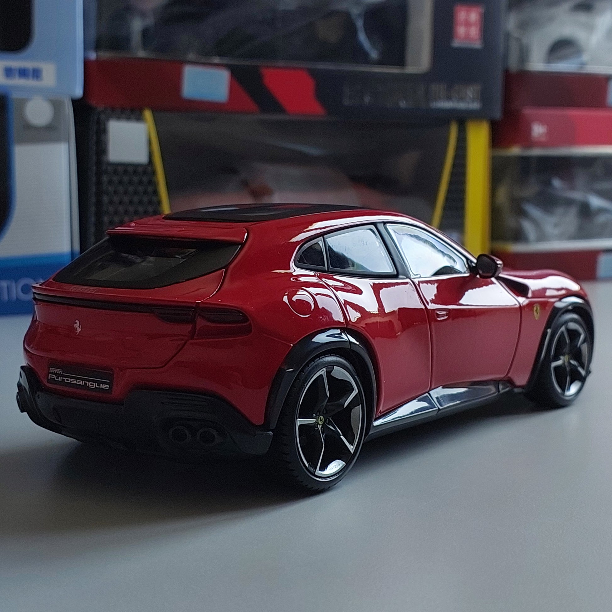 Ferrari Purosangue Bburago Diecast (1:24)