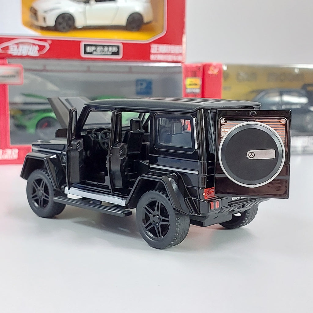 Mercedes Benz G63 Car Model Diecast (1/32)