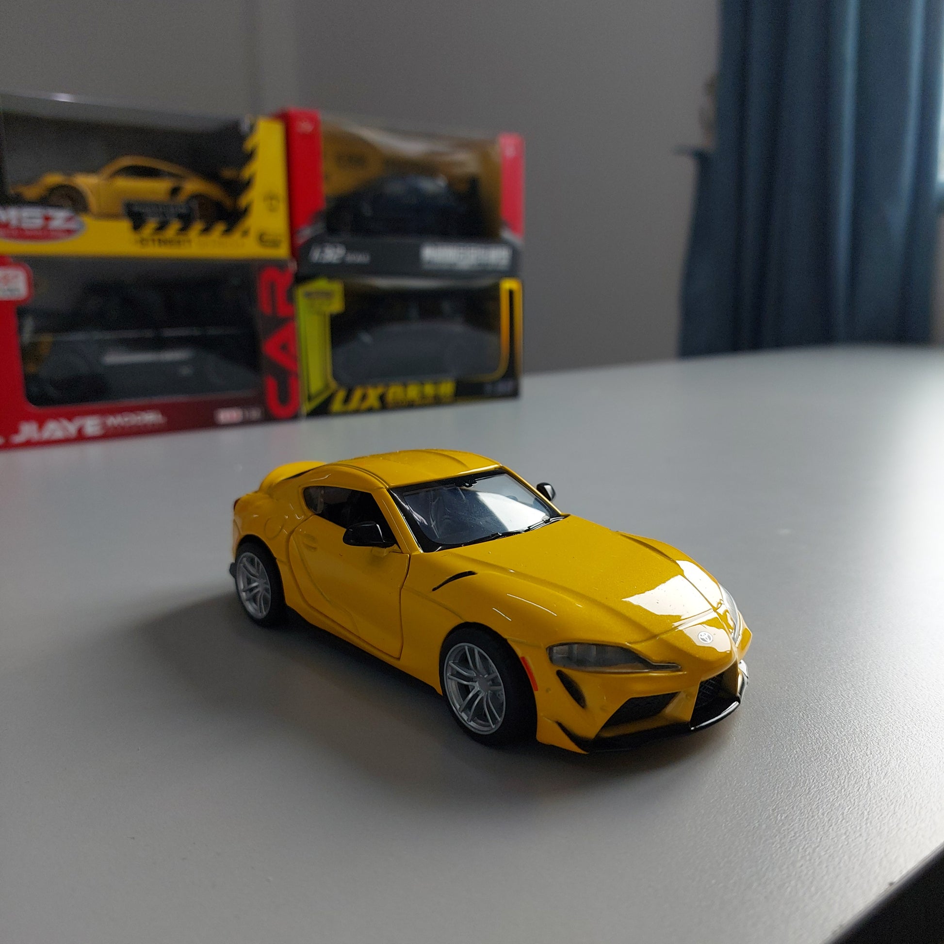 Toyota Supra MSZ diecast (1:31)