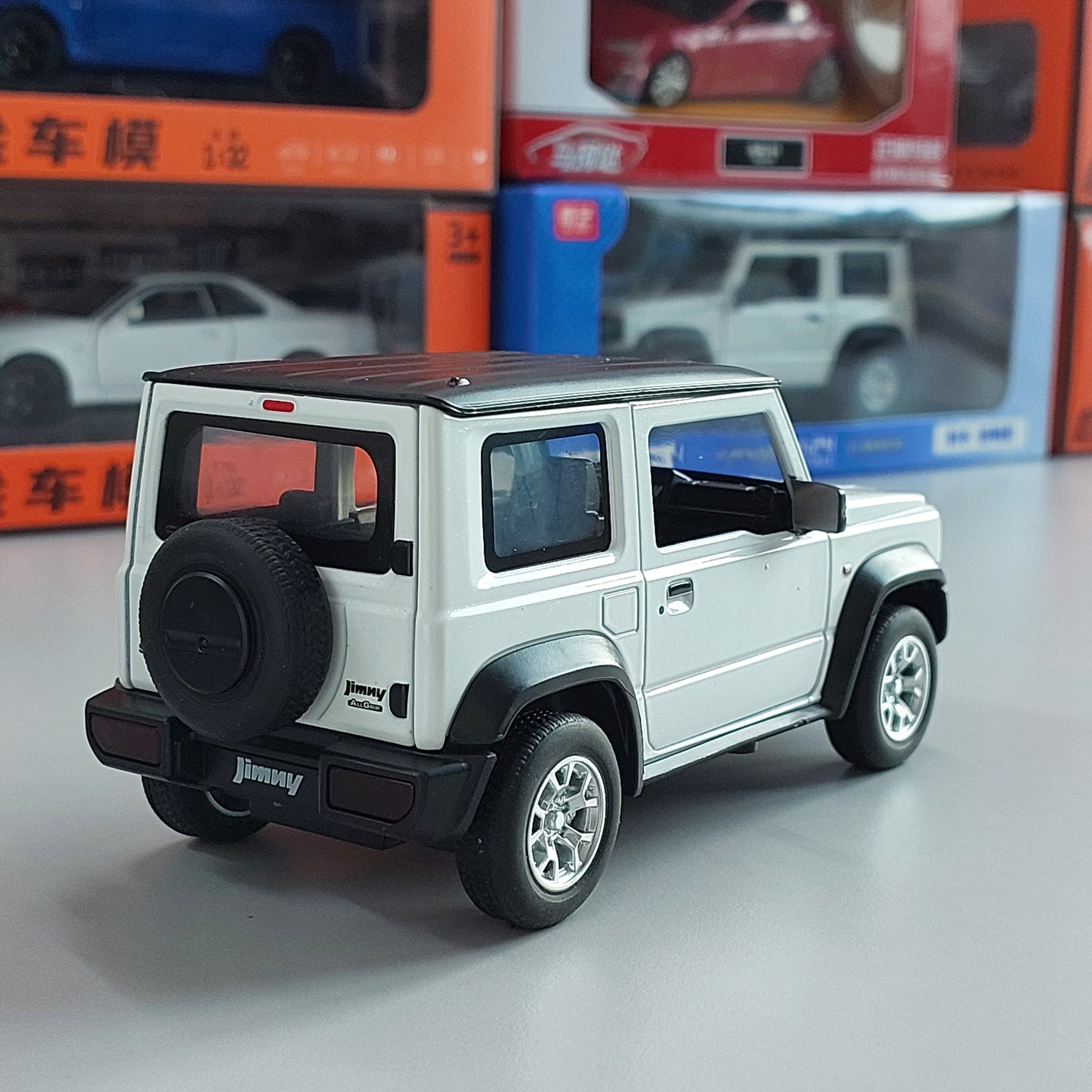 Suzuki Jimny Diecast (1:24)